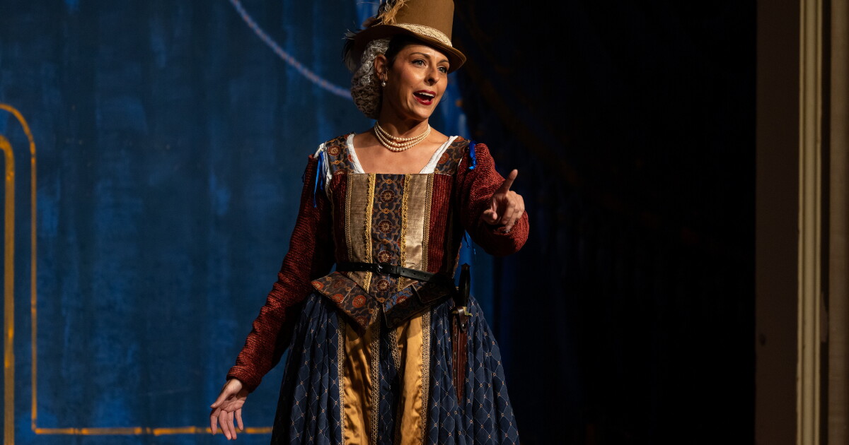 Austin theater troupes compete in Shakespeare-themed smackdown