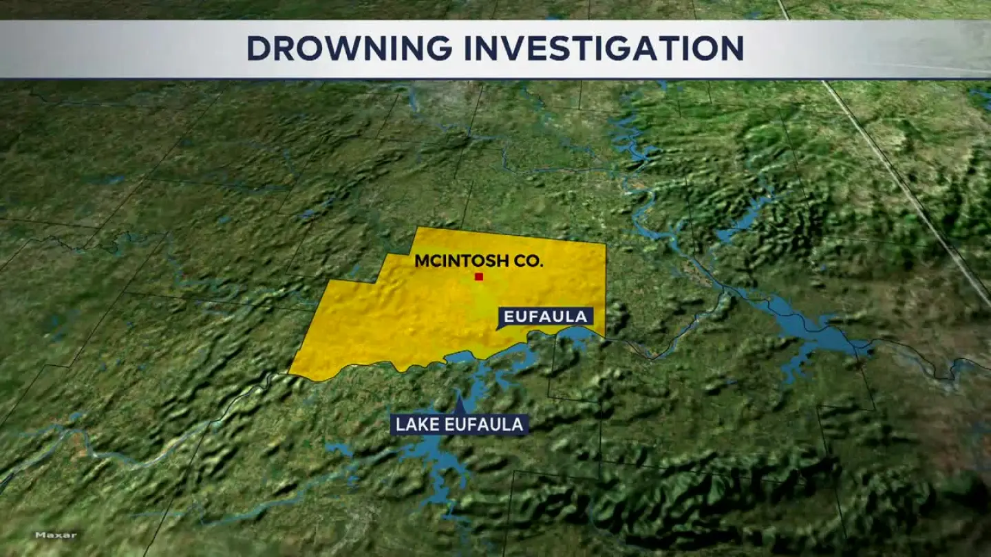 Texas man dies at Lake Eufala after jumping from boat, OHP says