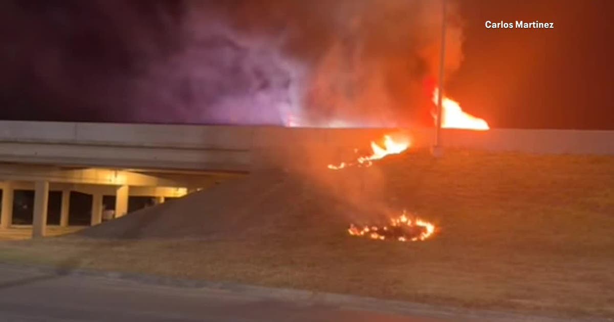 Mother, grandmother driving to South Padre Island killed in wrong way Hwy. 121 crash
