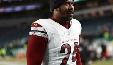 Von Miller is set to join his hometown Dallas Cowboys after agreeing to 1-year deal