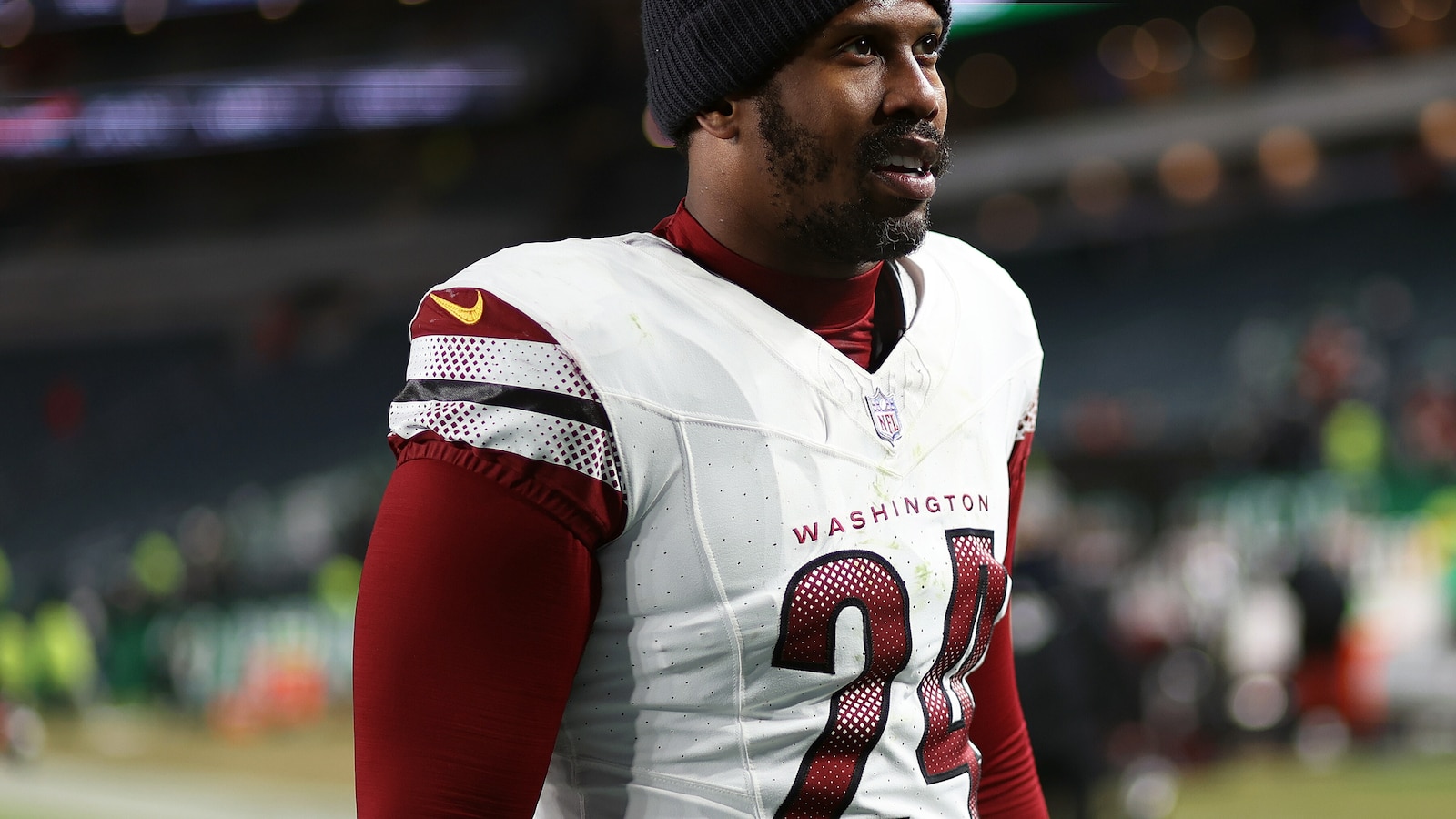 Von Miller is set to join his hometown Dallas Cowboys after agreeing to 1-year deal