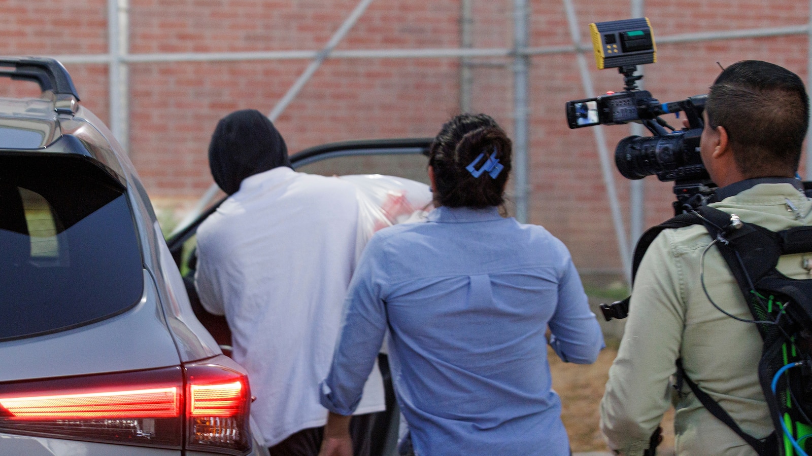 ICE officer charged in shooting released in Texas after extradition rejected
