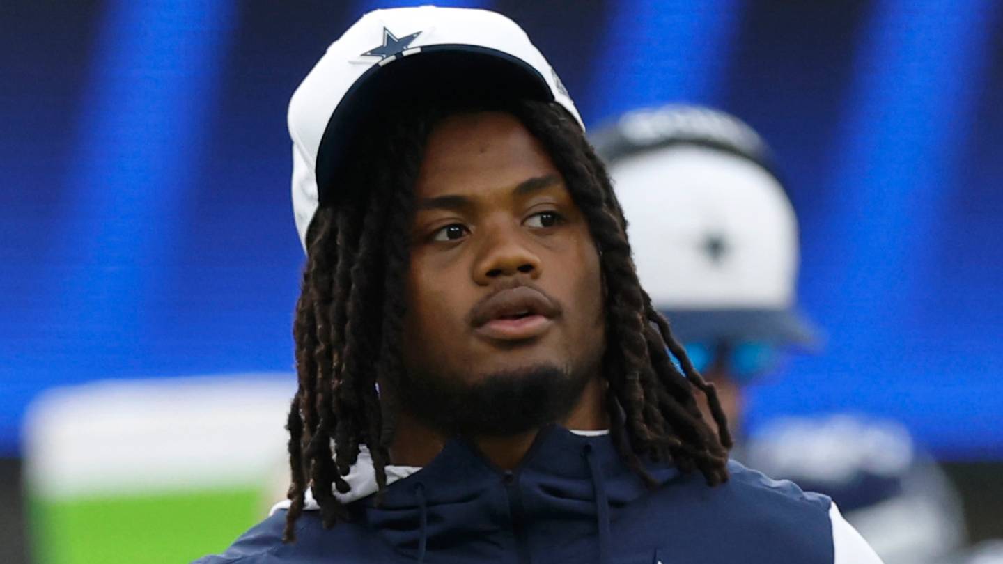 Dallas Cowboys running back Jaydon Blue