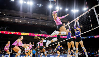 Redshirt senior outside hitter Adonia Faumuina totaled 18 kills in the showcase. She is pictured against Washington on Oct. 26, 2025. (Matthew Diederich / Daily Trojan file photo)