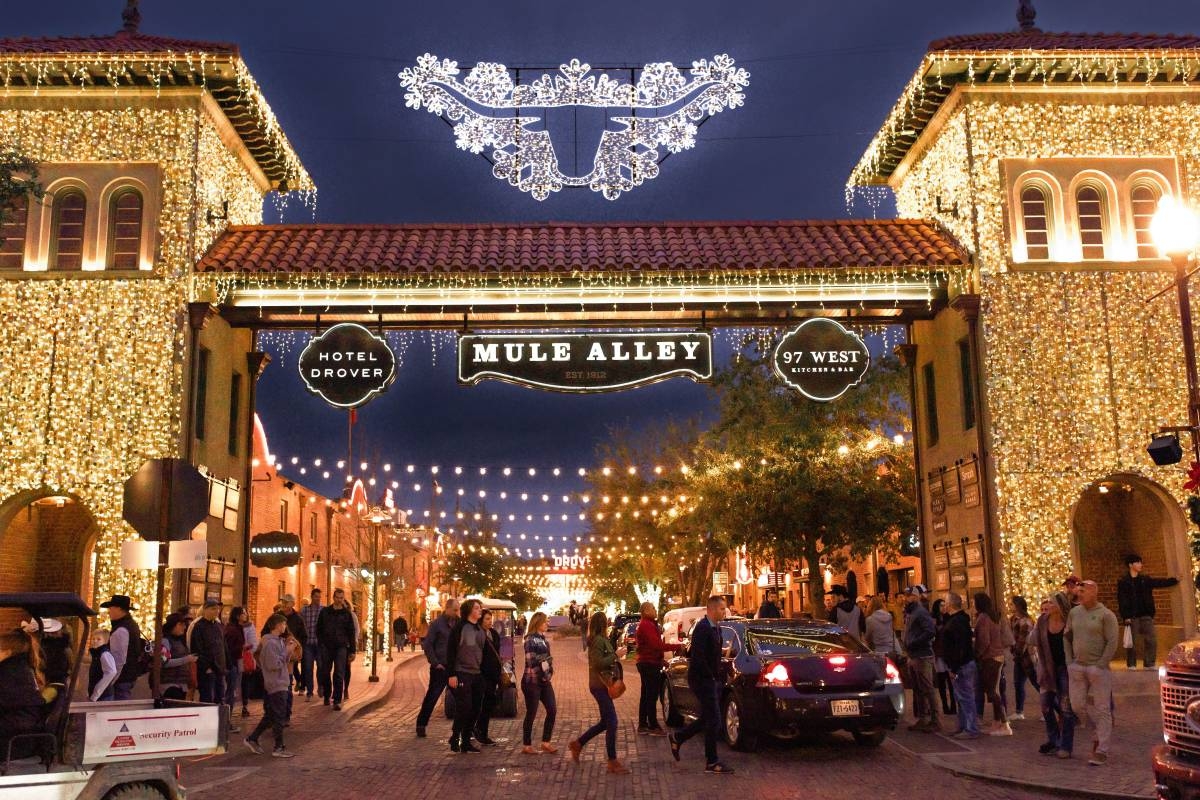 Fort Worth Stockyards Announces 2026 Holiday Lineup, Offering a Western Holiday Experience in Dallas-Fort Worth Nov. 17, 2026 - Jan. 3, 2027