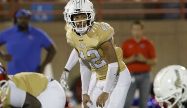 Standout defensive performances by Dallas-area players from Week 1