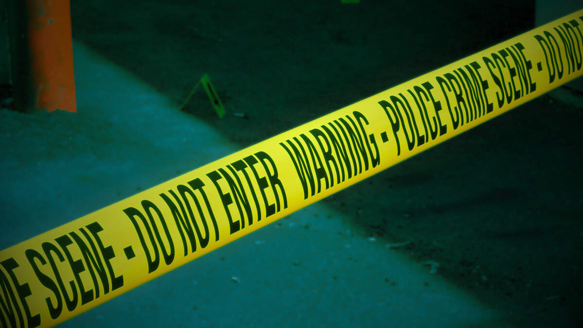 Man found dead in a burning home in southeast Arlington
