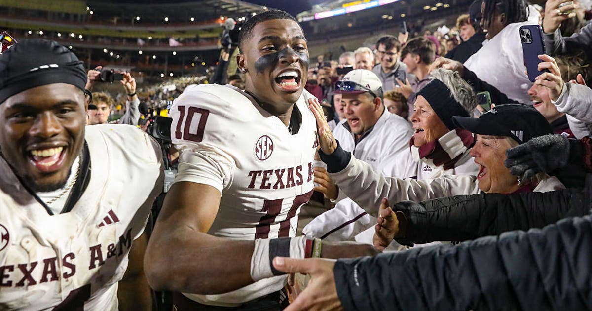 Texas A&M fans narrowly top UT Austin fans as Texas’ most obnoxious, survey finds