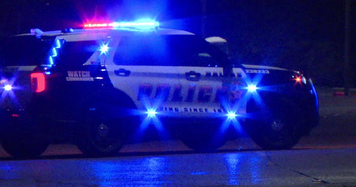 Southeast Dallas shooting victim identified as 24-year-old Kenneth Ray Turner Jr.