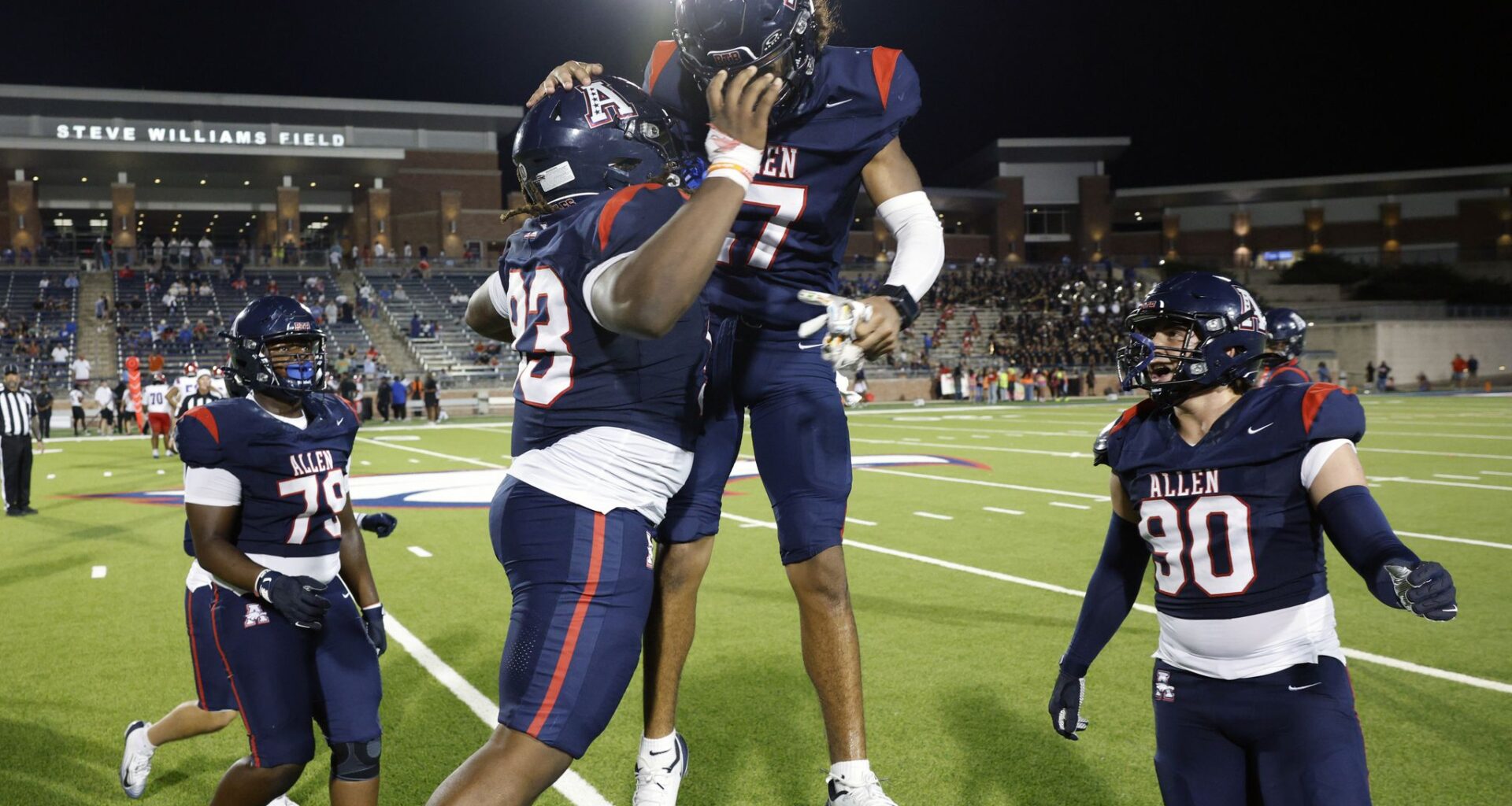 In showdown of the elite, Allen football overpowers Duncanville