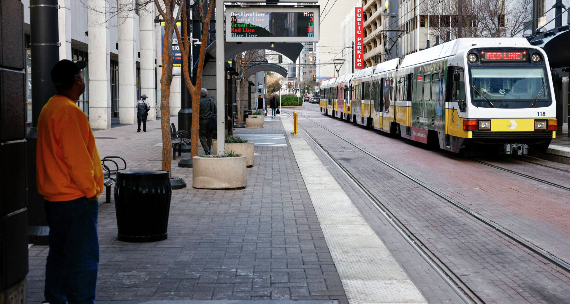 How to travel through North Texas using DART’s rail system