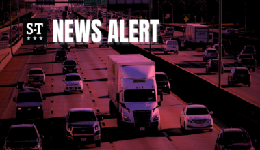 Motorcycle crash on I-30 injures one in west Fort Worth