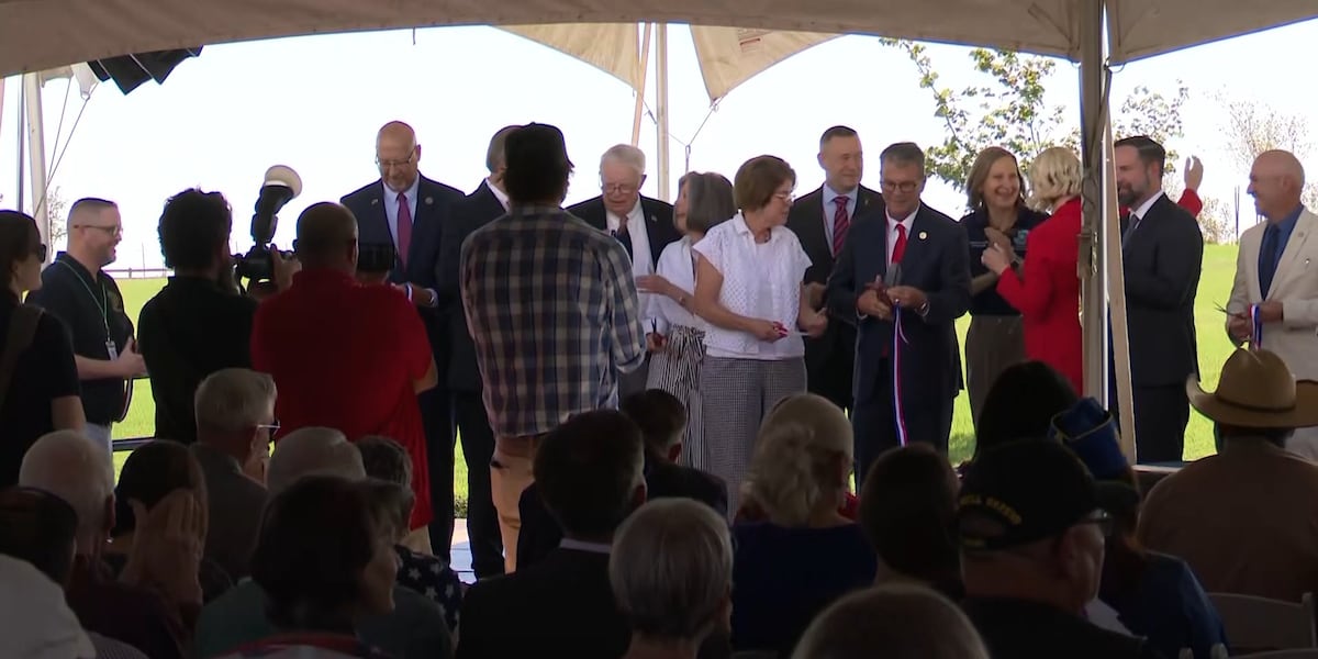 West Texas State Veterans Cemetery dedicated in Lubbock