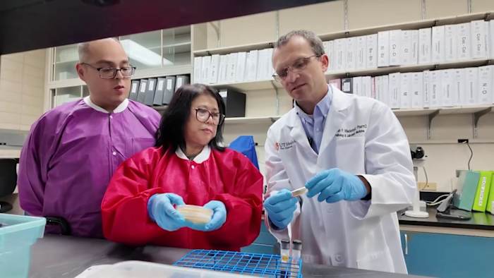 Deadly fungus spreading in Texas now resistant to drugs; San Antonio researchers study new options