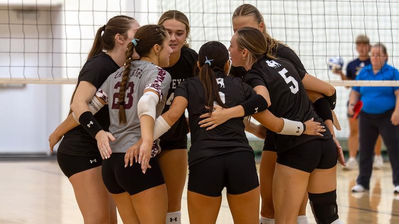 #25 West Texas A&M Falls in Straight Sets to #5 Ferris State