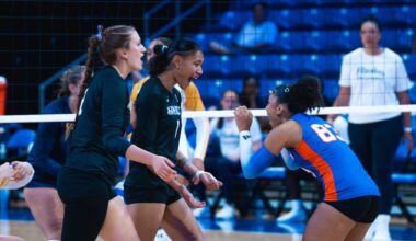 UTA Edges Kent State in Thrilling 3-2 Victory