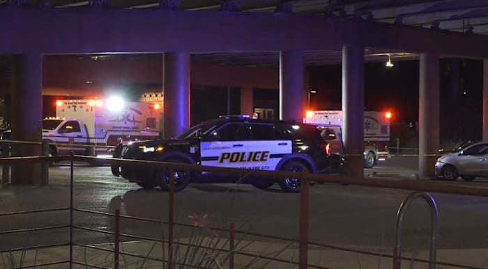 19-year-old ejected, killed in crash on North Side, San Antonio police say