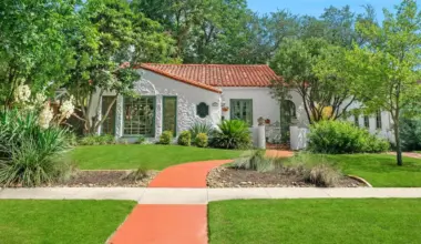 This quirky, art-filled Spanish bungalow for sale in Monte Vista looks like a place Frida Kahlo might love