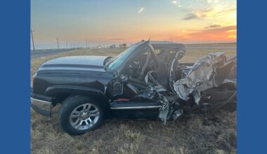 U.S. 77 southbound is blocked near Driscoll after 18-wheeler jackknifes
