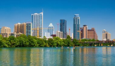 Best outdoor adventures near DKR-Texas Memorial Stadium in Austin: Hiking, paddling and more for gameday