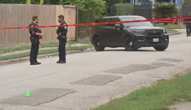 Jhoan Gomez,19, charged with murder after allegedly shooting stranger during argument in the Heights, HPD says