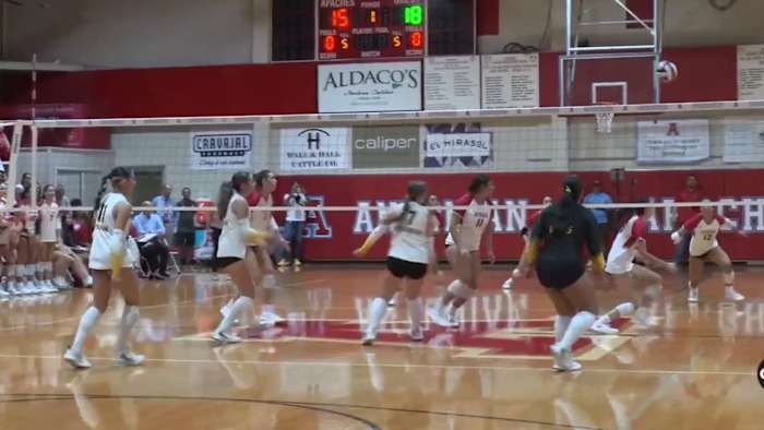 Warren tops O’Connor for first time under coach Paddock; Antonian goes 3-straight sets to beat Brennan