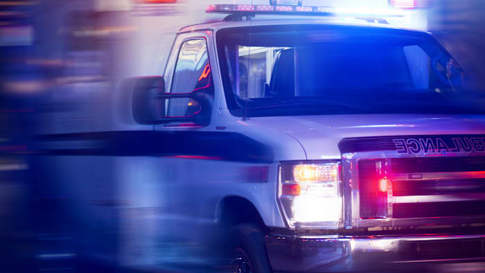 1 dead after crash on East Freeway in Houston