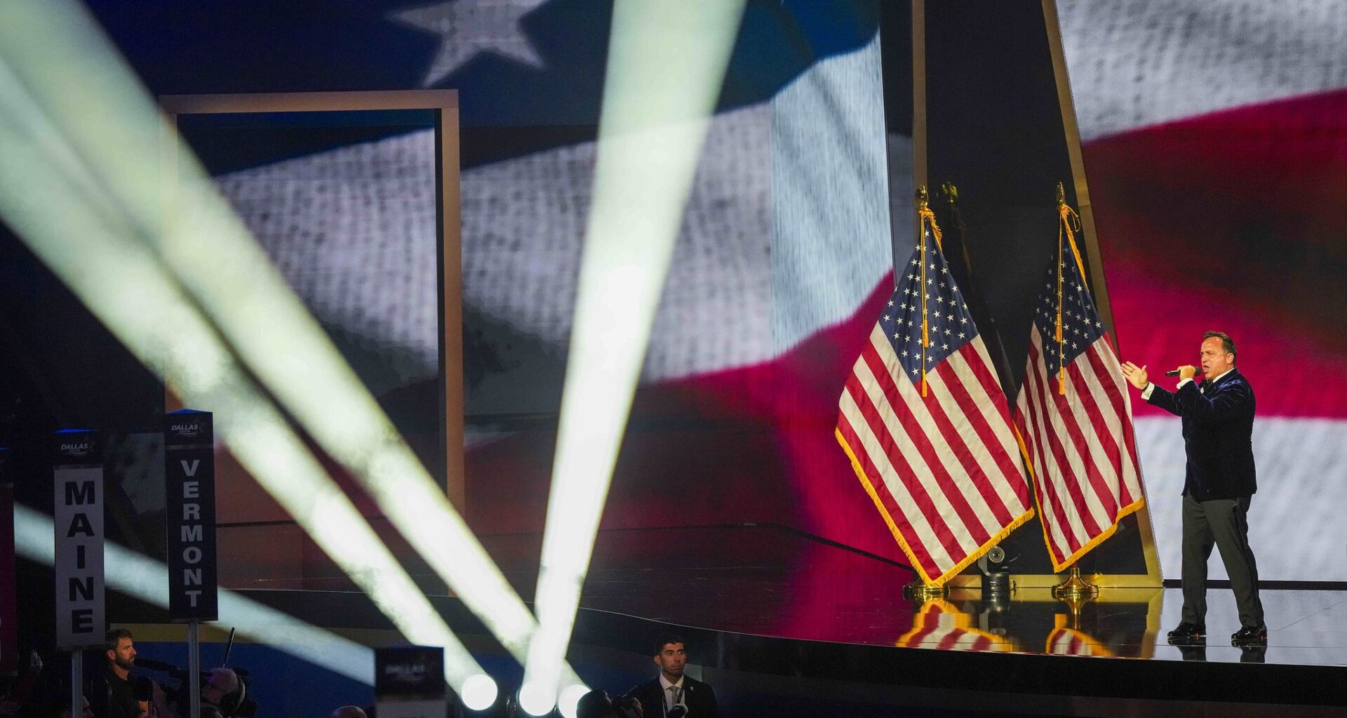 Christopher Macchio sings the national anthem at the Republican convention in Dallas, Thursday, Sept. 10, 2026.