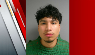 San Antonio man surrenders after chase, hours-long standoff with deputies, authorities say