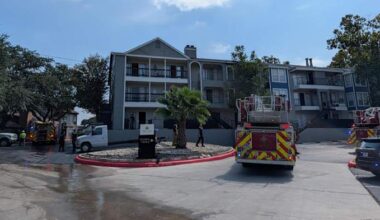 1 hospitalized with burns, firefighter suffers minor injuries after Northwest Side fire, SAFD says