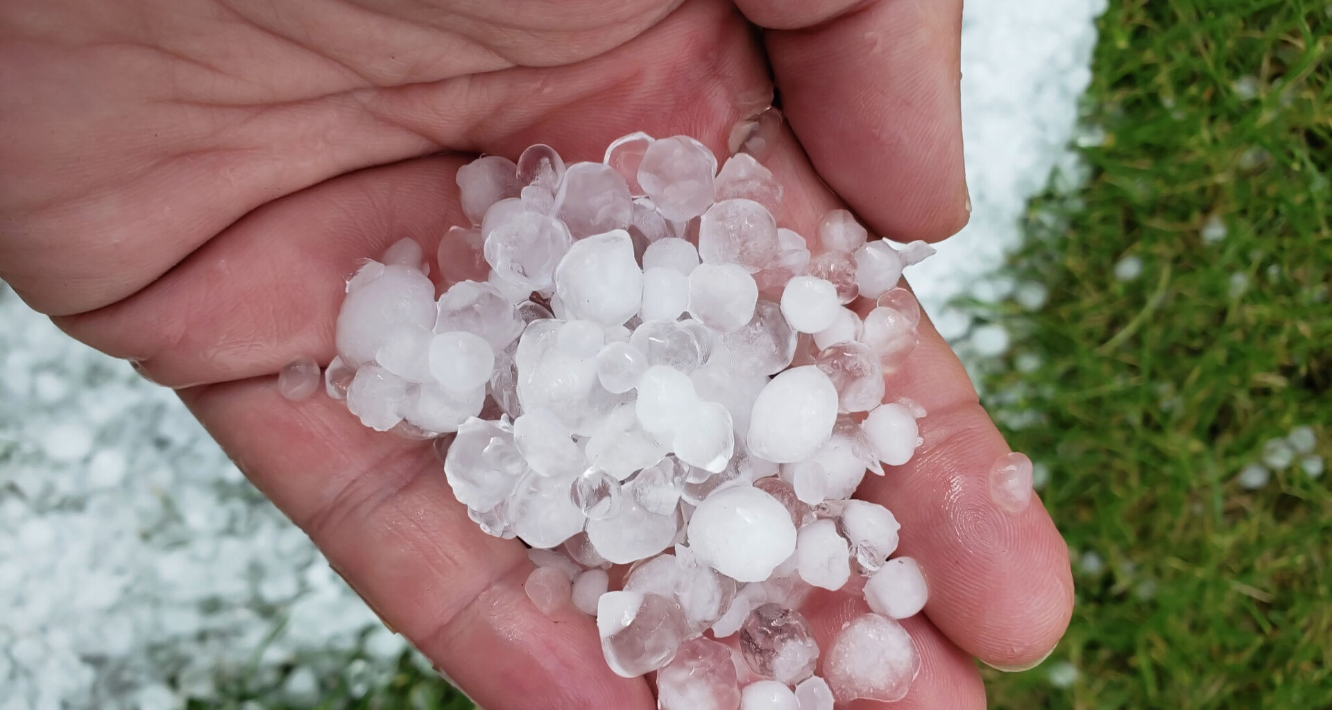 Hail, strong winds and flooding headed to Texas. Here's where.
