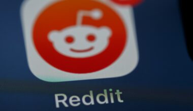 San Antonio Reddit moderators look to block another local news outlet