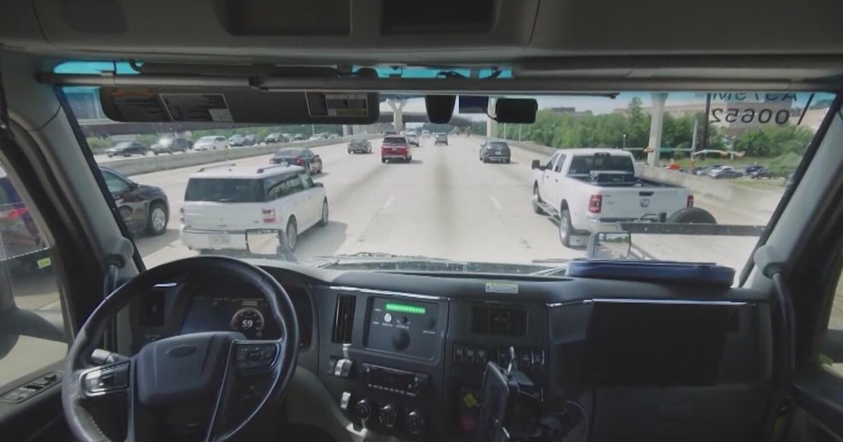 When will driverless 18-wheelers hit North Texas highways?