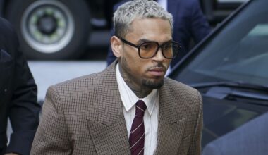 Grammy-winning singer Chris Brown makes his way into Southwark Crown Court, in London, Friday, July 11, 2025.(AP Photo/Alberto Pezzali)