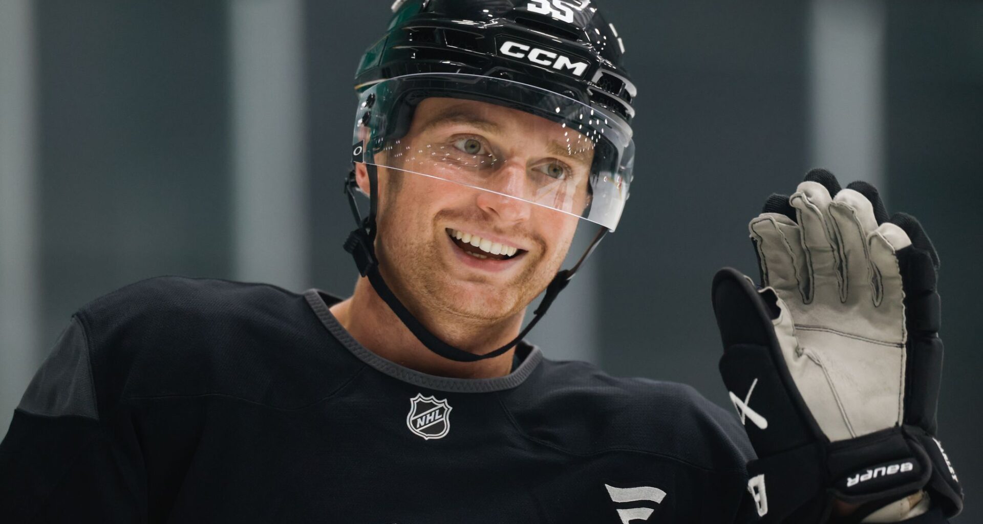 'No hard feelings' at camp for Harley despite Stars' trade effort