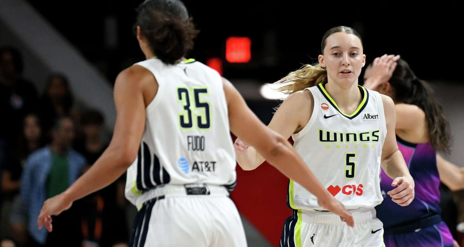 Paige Bueckers, Dallas Wings chase WNBA turnaround record