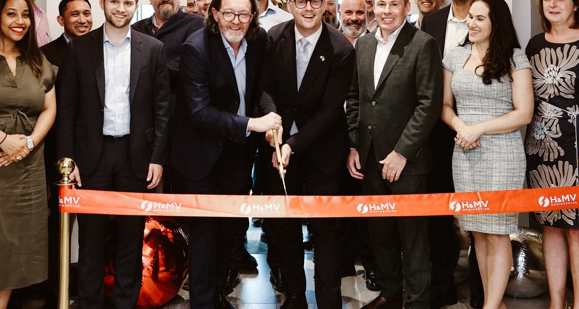 Irish firm adds HQ in Dallas, 1,000 U.S. jobs to ride data center boom