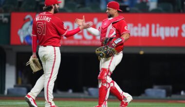Williams comes in cold, helps push Rangers back into tie for first