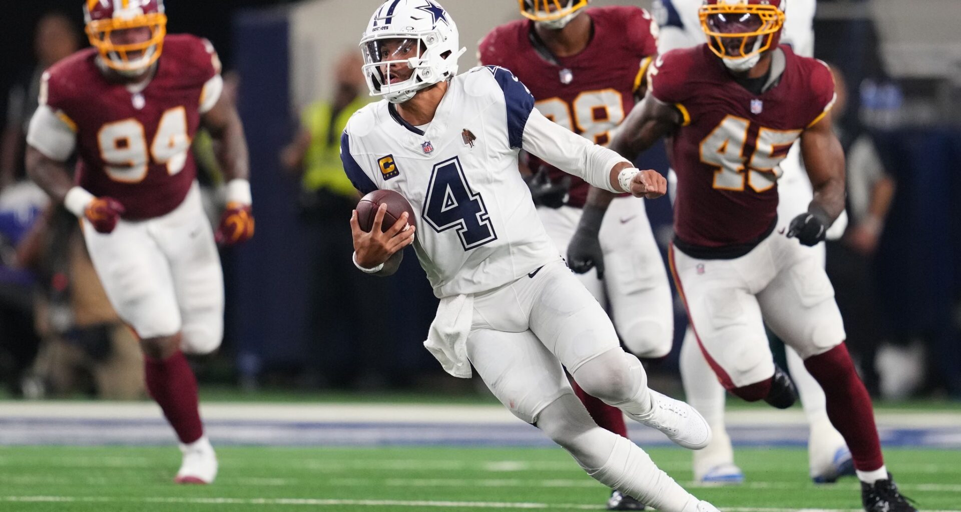 Prescott throws 4 TDs as Cowboys beat Commanders, who again lose Jayden Daniels to dislocated elbow
