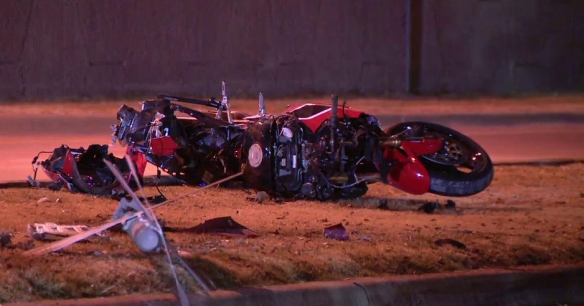 Woman dies following motorcycle crash on Dallas Parkway near Tollway entrance