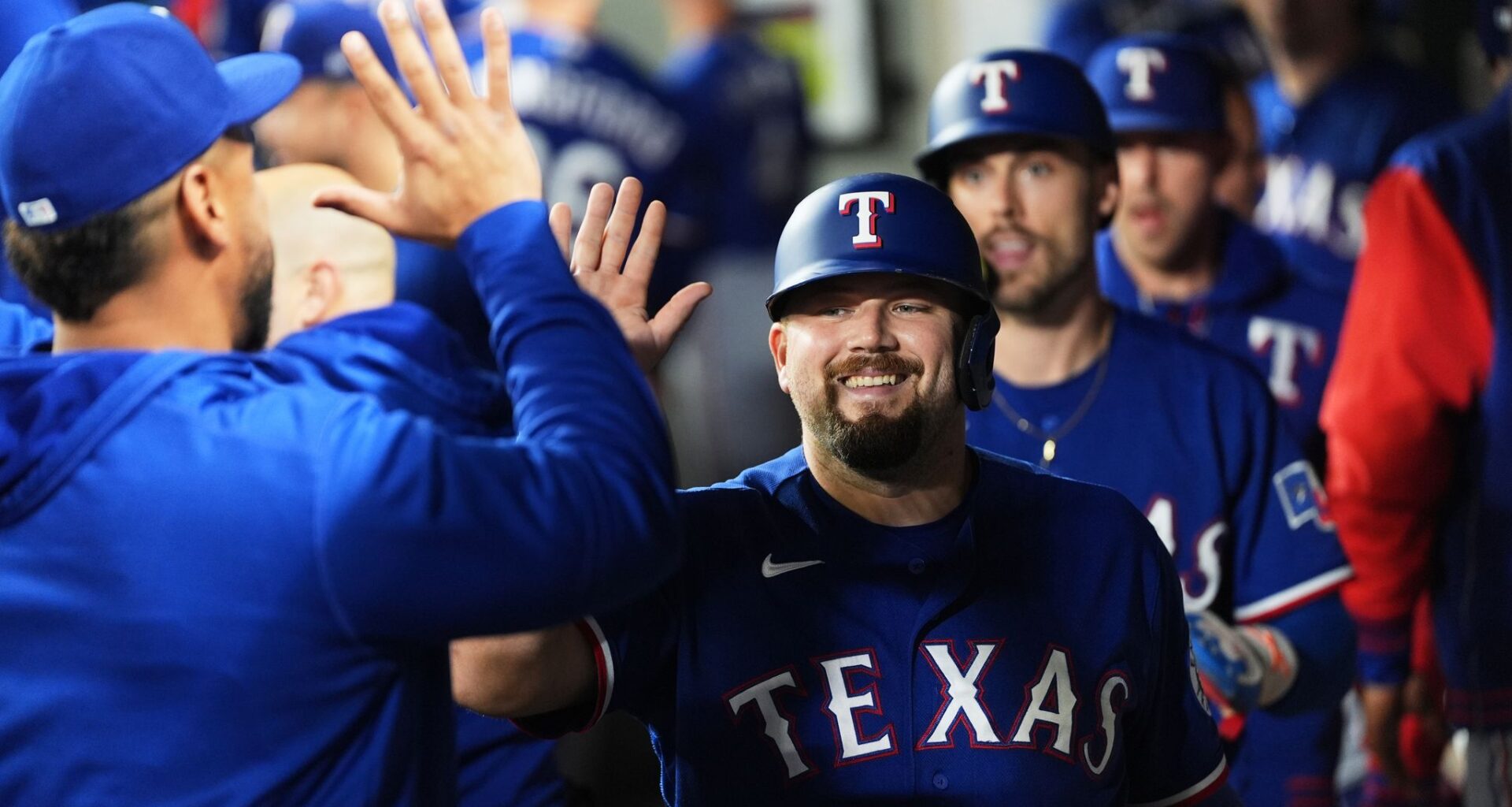 Texas Rangers at .500 go into final week leading AL West, have been close to top all year