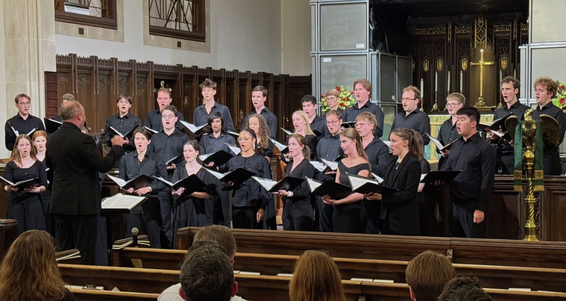 Splendid singing in Dallas from Choir of Trinity College Cambridge