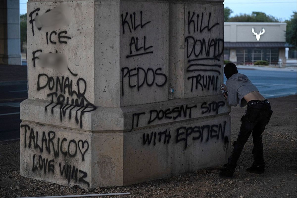 ‘Kill Donald Trump’ Graffiti Sprayed at Scene of Austin ICE Shooting