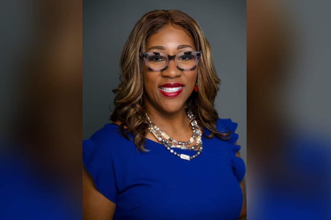Headshot of Angel Harris