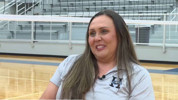 Harlan HS volleyball coach Monica Gonzales surpasses 400 career wins, credits faith and family