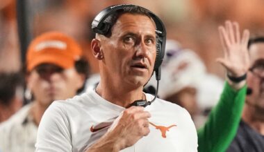 Sarkisian expecting communication issues with Trump attending Texas-Tennessee game