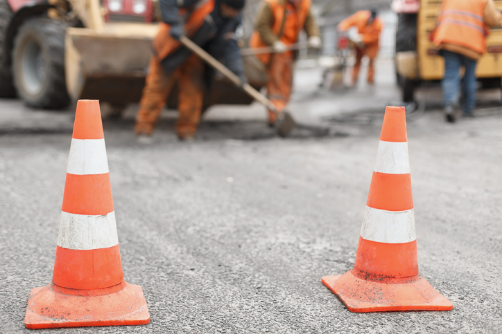 UPDATED: Concrete falls onto US-75