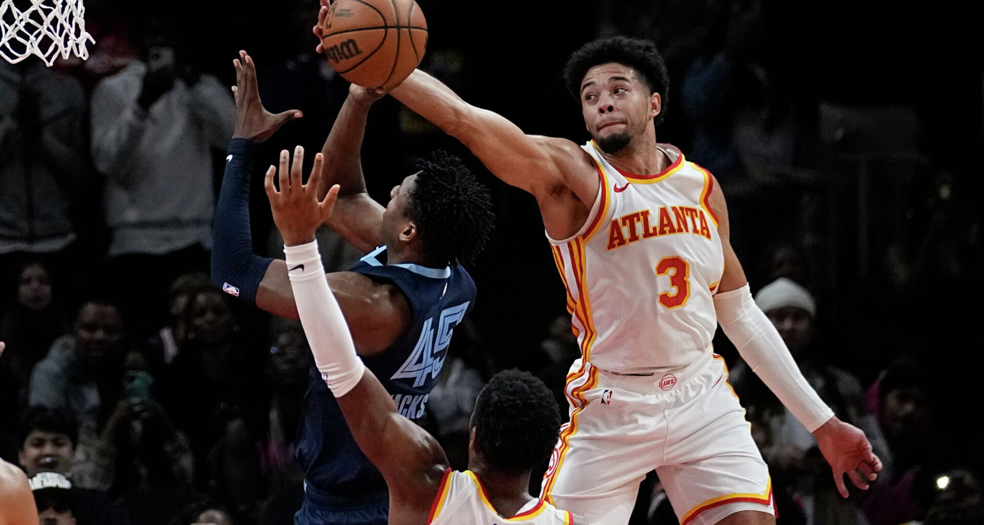 Dallas Mavericks sign former Hawks guard/forward Seth Lundy
