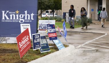 Tarrant County processing 74,000 backlogged voter registration forms