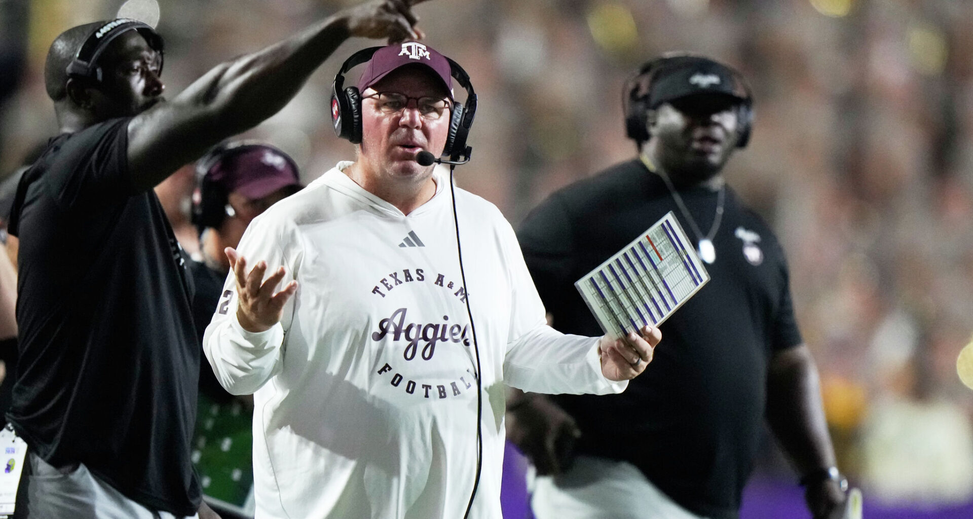 AP top 25 college football poll: Aggies plummet, Texas stays at No. 1